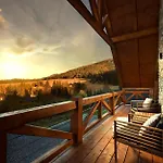 Oasis - Kvacianska Dolina Lodge