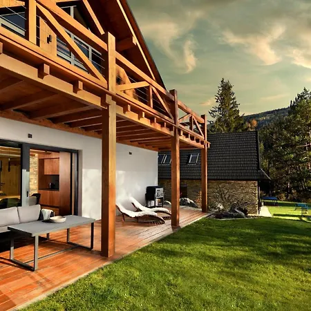 Oasis At Kvacianska Dolina - Luxury 5-bedroom * Zuberec